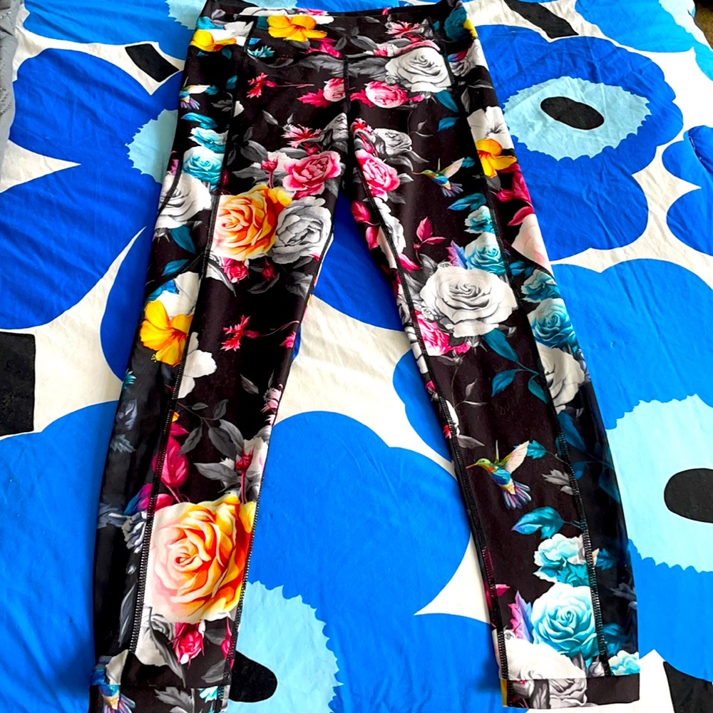 LIKE NEW ZYIA Black Flower Mesh 7/8 Leggings